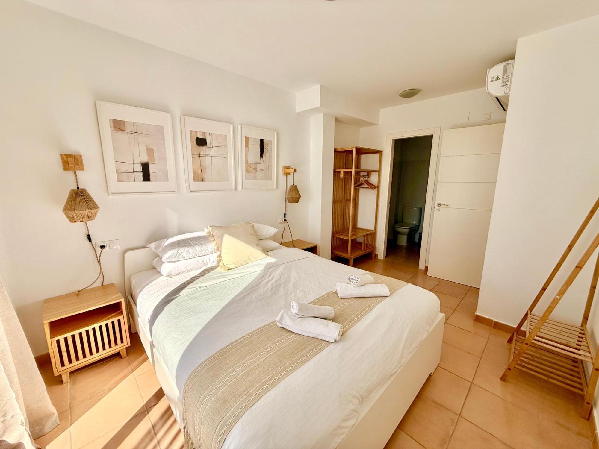 168 négyzetméteres, 2 hálószobás Apartman 3 fürdőszobával Torremuelle területén Benalmádena Kültér fotó